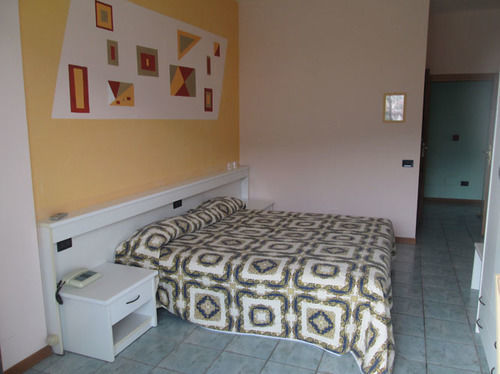 Hotel Stazione Paratico Eksteriør bilde
